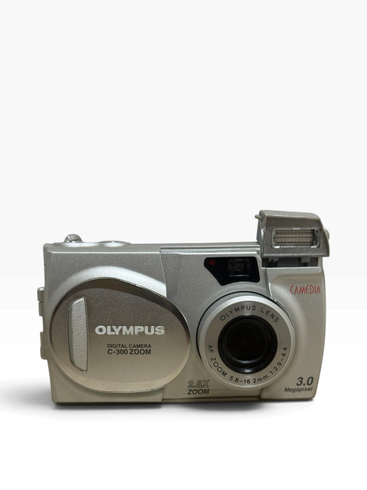Olympus C-300 ZOOM (extremely rare)