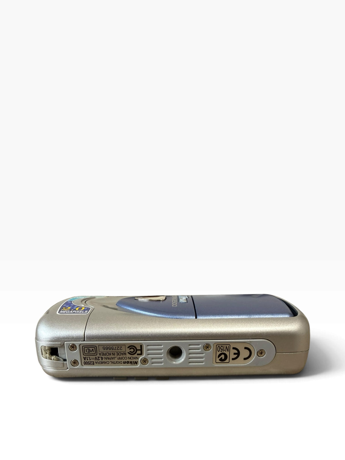 Nikon coolpix 2500 ( restock only 2 left )